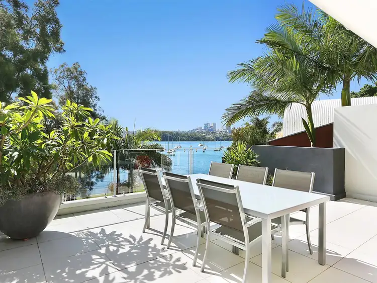 18 Hart Street, Balmain East NSW 2041