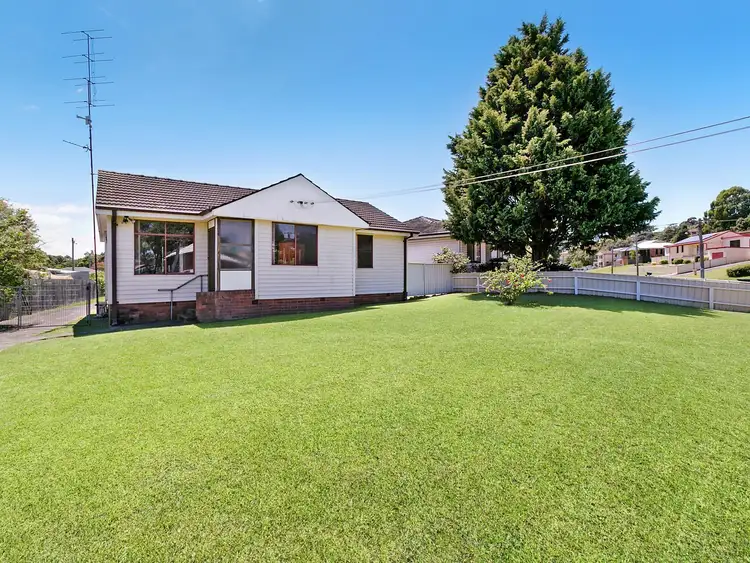 24 Goolana Street, Berkeley NSW 2506