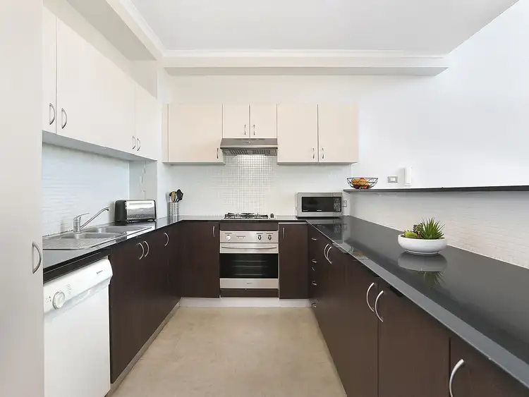 Fourth view of Homely apartment listing, 26/4 Gillespie Avenue, Alexandria NSW 2015