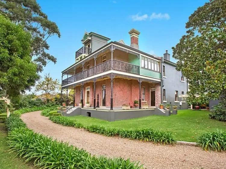 14 Jones Place, Corrimal NSW 2518