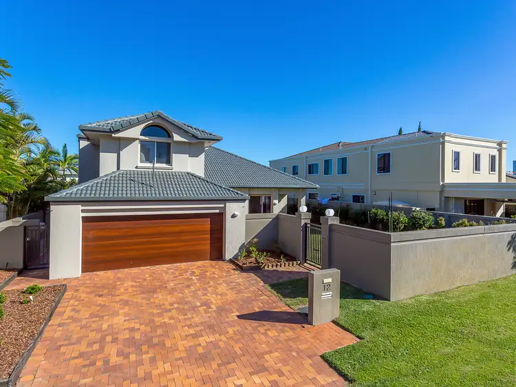 12 Buccaneer Court, Paradise Waters QLD 4217