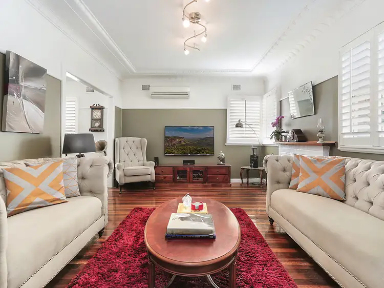 Main view of Homely house listing, 1/29 Lake Entrance Road, Oak Flats NSW 2529