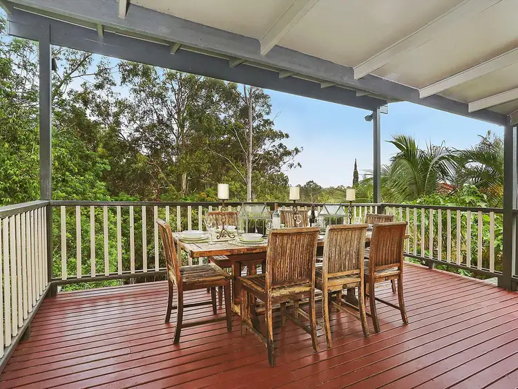 21 Maculata Drive, Chapel Hill QLD 4069