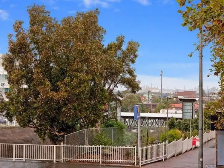 Third view of Homely studio listing, 4/306 Crown Street, Wollongong NSW 2500