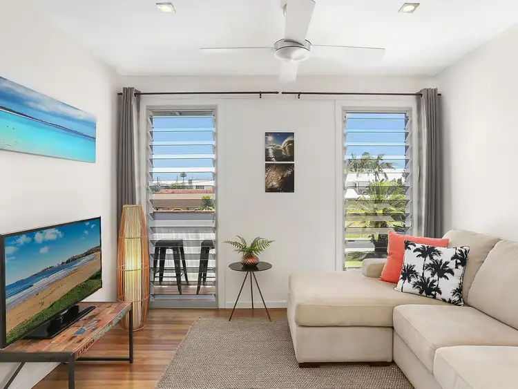 Fifth view of Homely house listing, 2/58 Palm Beach Avenue, Palm Beach QLD 4221