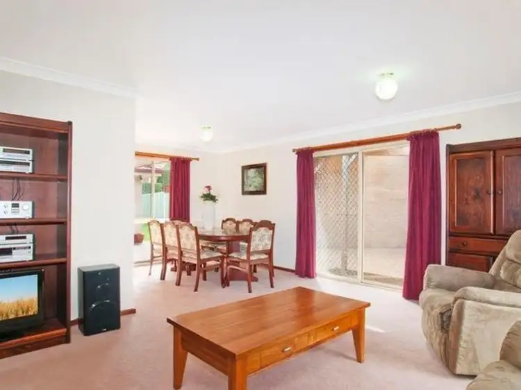 8 Ibis Close, Mount Hutton NSW 2290