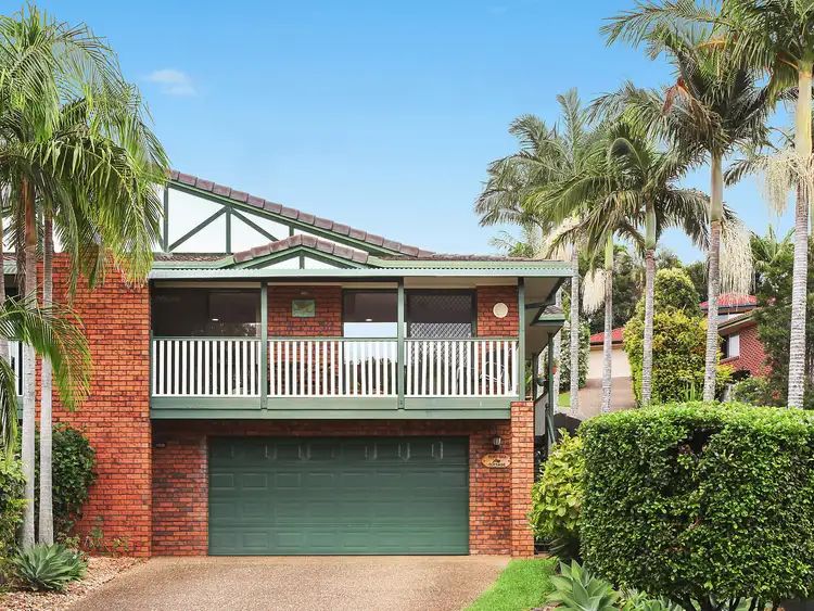 Main view of Homely unit listing, 2/30 Honeymyrtle Drive, Banora Point NSW 2486
