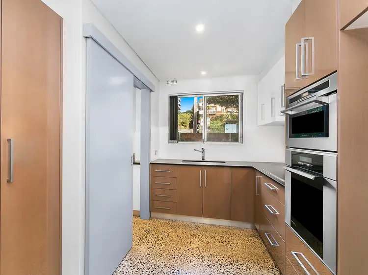 1/25 Corrimal Street, Wollongong NSW 2500