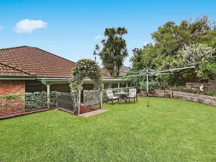 Sixth view of Homely house listing, 26 Woodlawn Avenue, Mangerton NSW 2500
