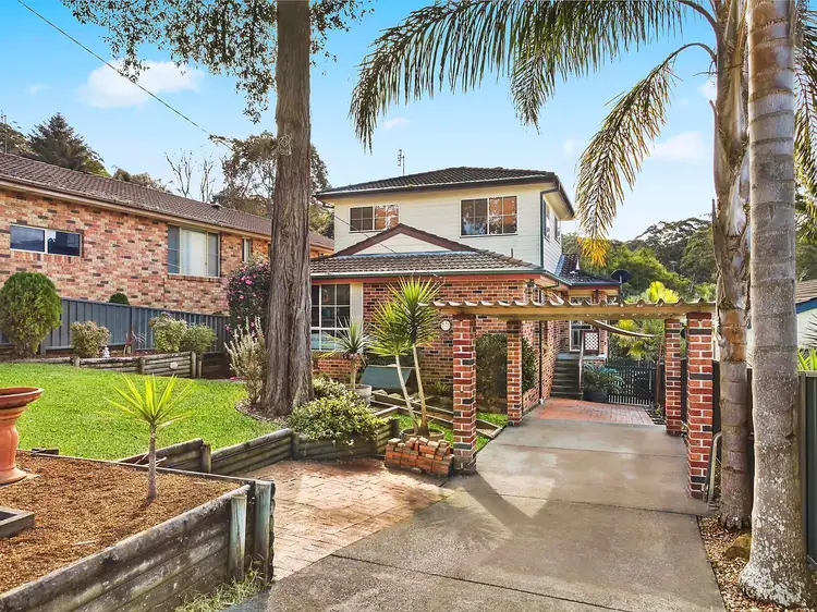 25 Lakala Avenue, Springfield NSW 2250