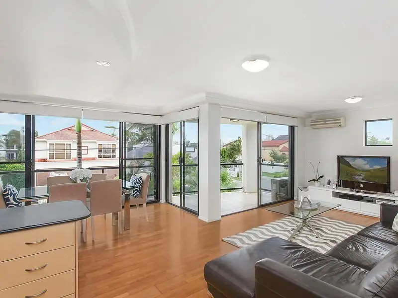 Main view of Homely apartment listing, 3/134 Stanhill Drive, Chevron Island QLD 4217