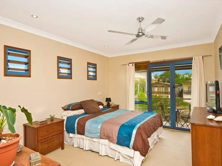 Sixth view of Homely house listing, 17b Twenty Seventh Avenue, Palm Beach QLD 4221