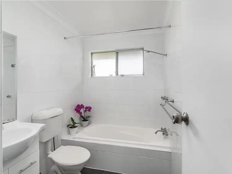Fourth view of Homely apartment listing, 6/82 Maitland Street, Stockton NSW 2295