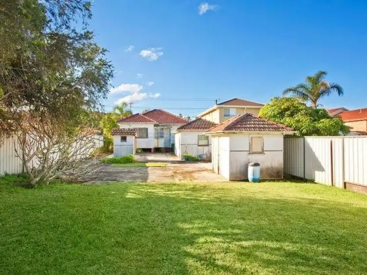 Second view of Homely house listing, 10 Bangalow Street, Ettalong Beach NSW 2257