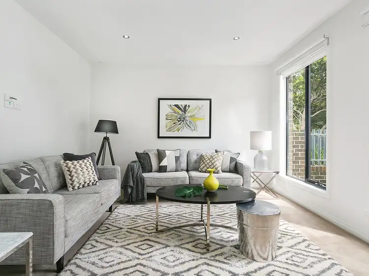 Fourth view of Homely townhouse listing, 1/52 St Albans Street, Mount Waverley VIC 3149