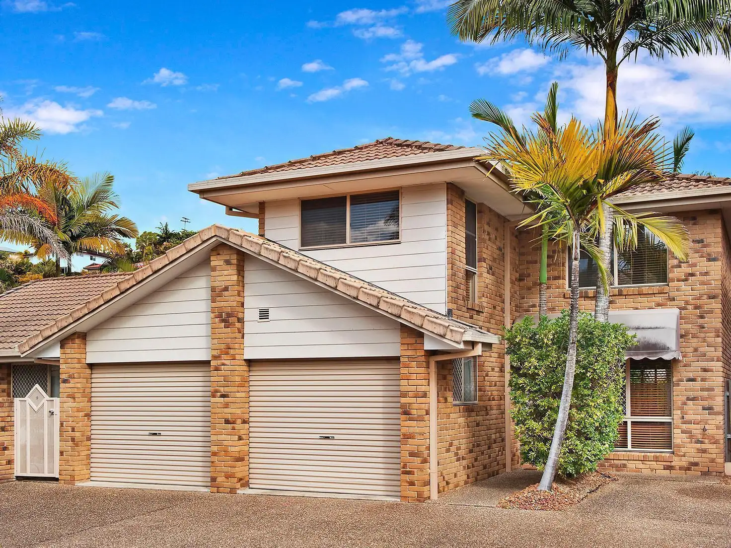Main view of Homely townhouse listing, 10/12 Cupania Place, Elanora QLD 4221
