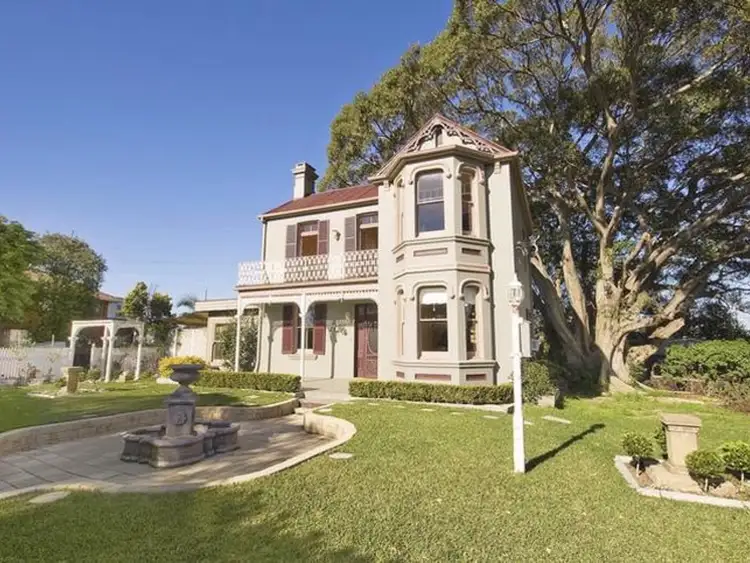 228 Marsden Road, Carlingford NSW 2118