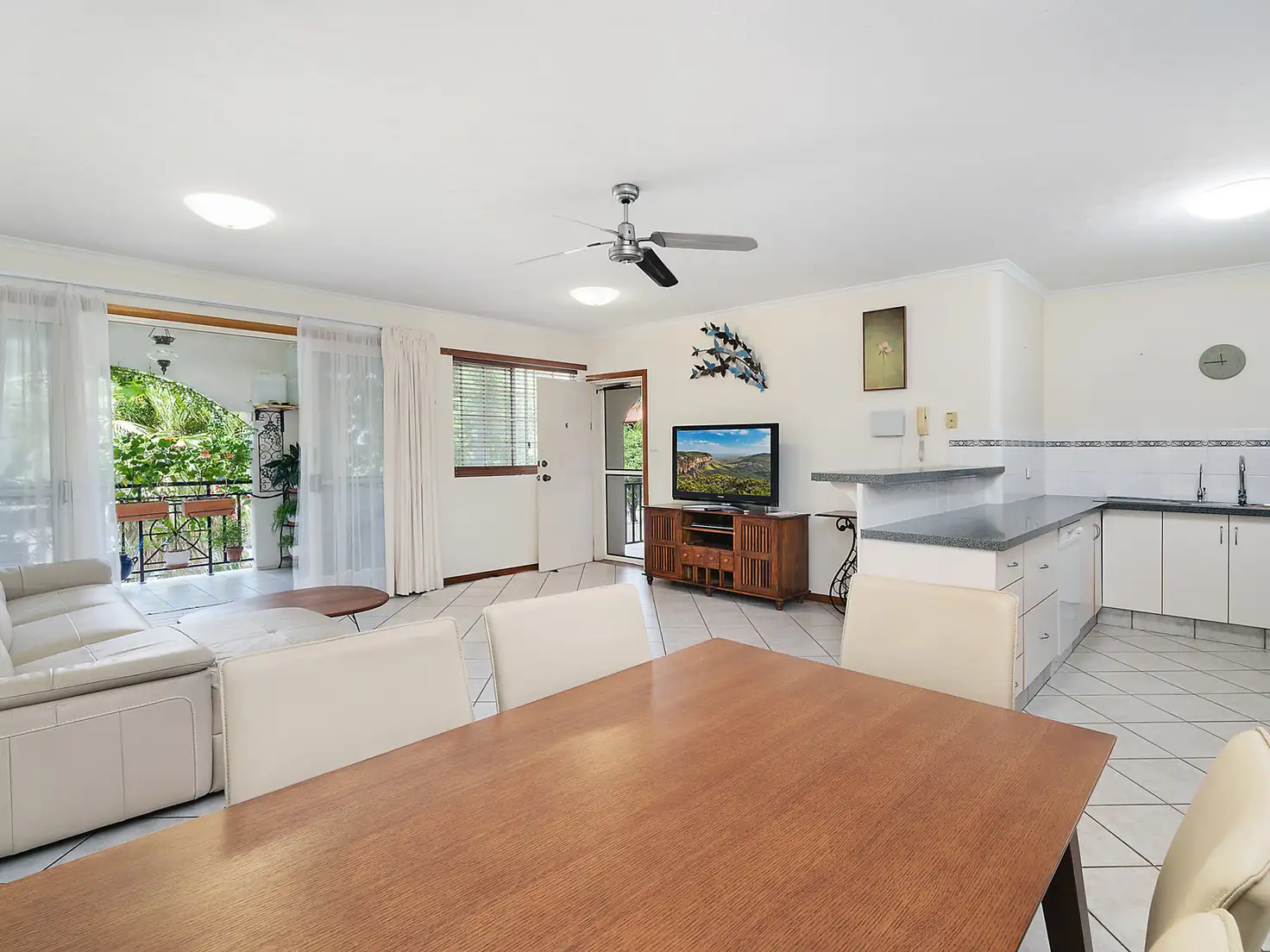 Main view of Homely unit listing, 6/34 Digger Street, Cairns North QLD 4870