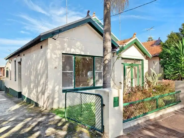 16 Ness Avenue, Dulwich Hill NSW 2203