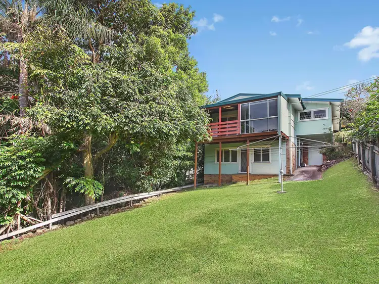 27 Kent Street, Coolangatta QLD 4225