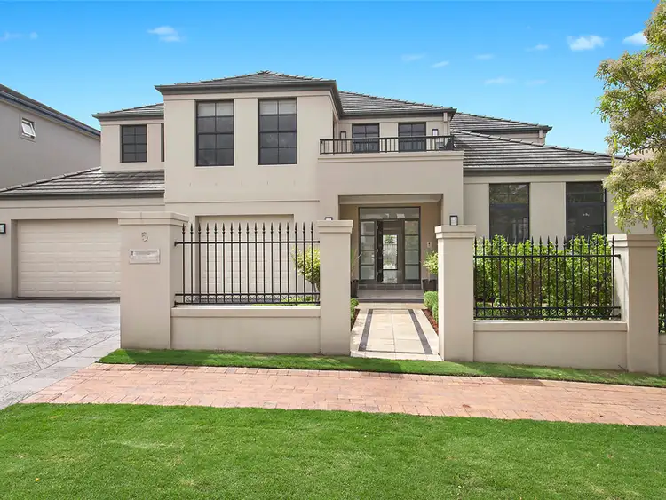 5 Rowanbrae Crescent, Bella Vista NSW 2153