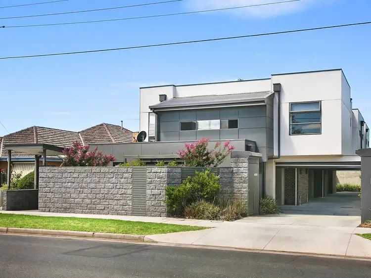 Second view of Homely townhouse listing, 4/2 Jasper Road, Bentleigh VIC 3204