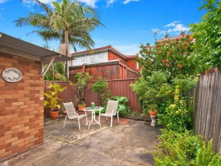 Second view of Homely house listing, 30 Universal Street, Eastlakes NSW 2018
