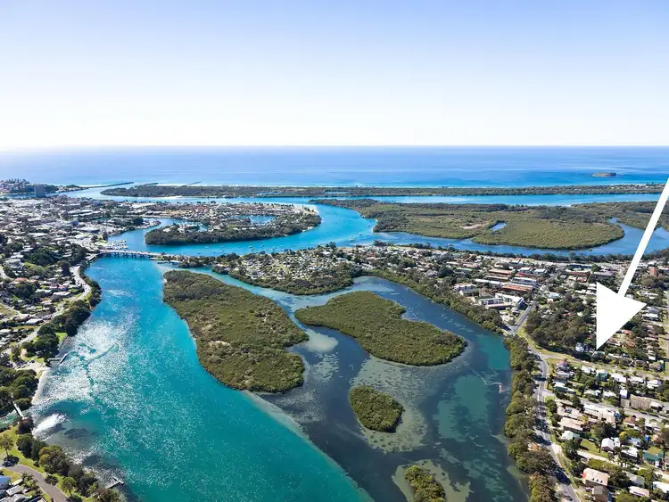 Fifth view of Homely house listing, 8 Sullivan Street, Tweed Heads South NSW 2486