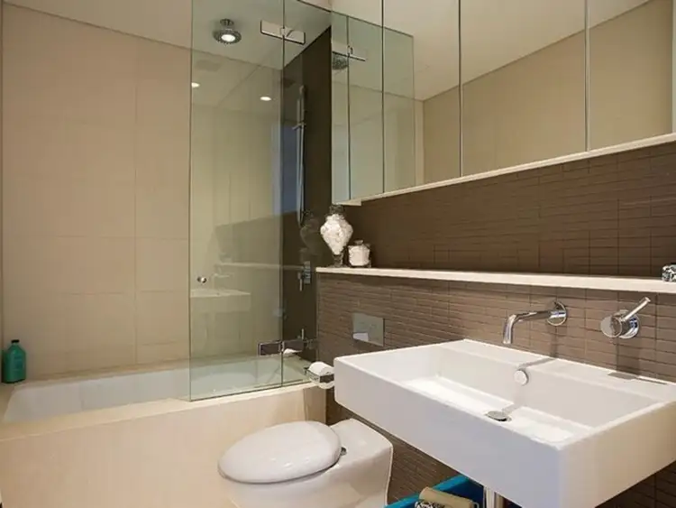 Sixth view of Homely apartment listing, 4/39 Campbell Parade, North Bondi NSW 2026