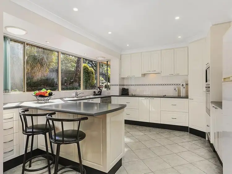Fifth view of Homely house listing, 10 Moonbi Crescent, Frenchs Forest NSW 2086