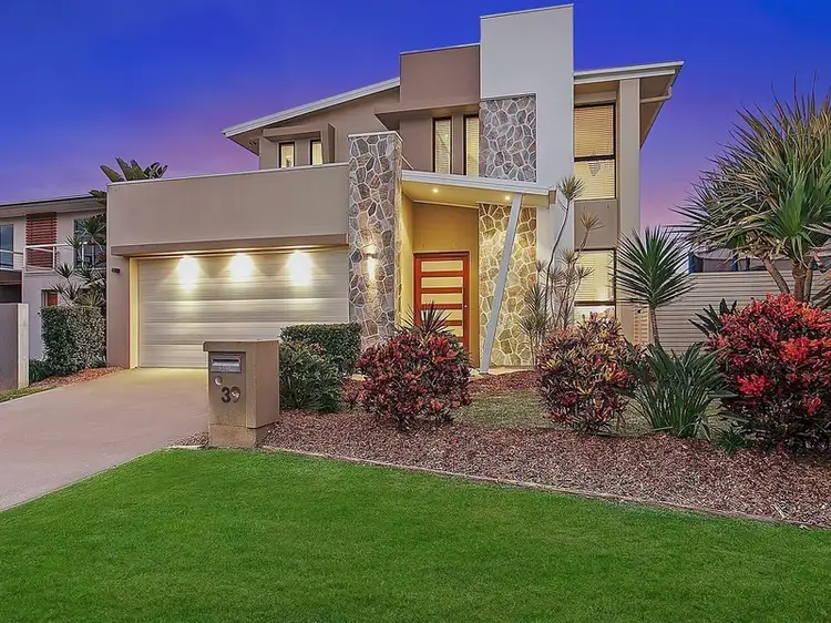 39 Lakelands Drive, Merrimac QLD 4226