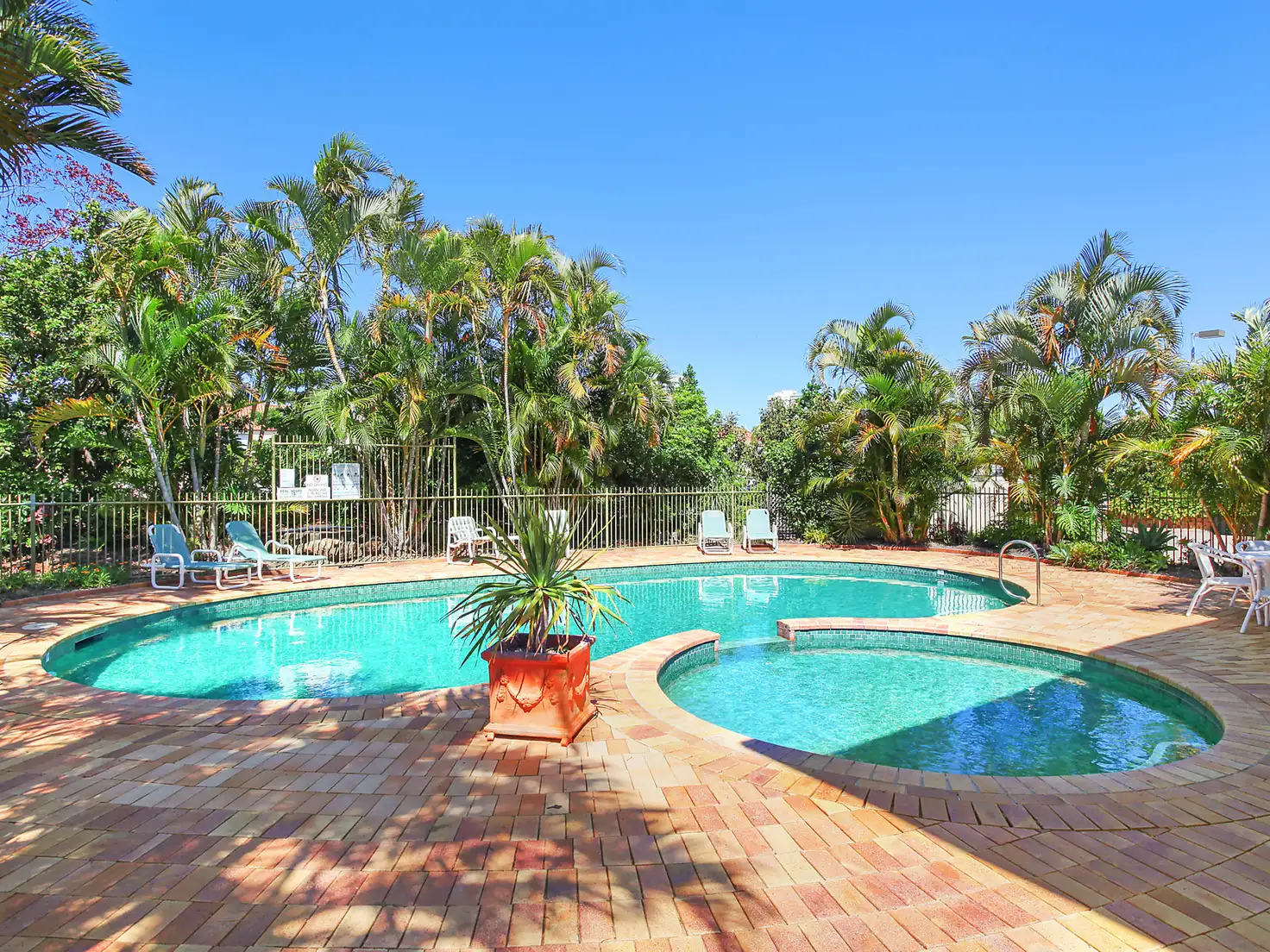 Main view of Homely townhouse listing, 54/100 Morala Avenue, Runaway Bay QLD 4216