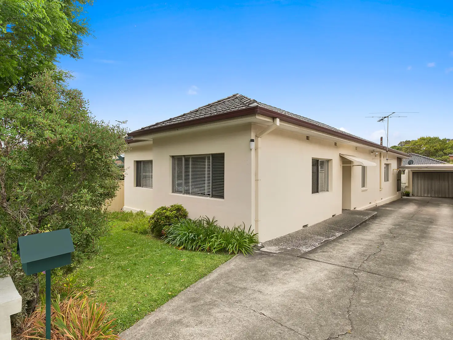Main view of Homely house listing, 42 Bayview Street, Bexley NSW 2207