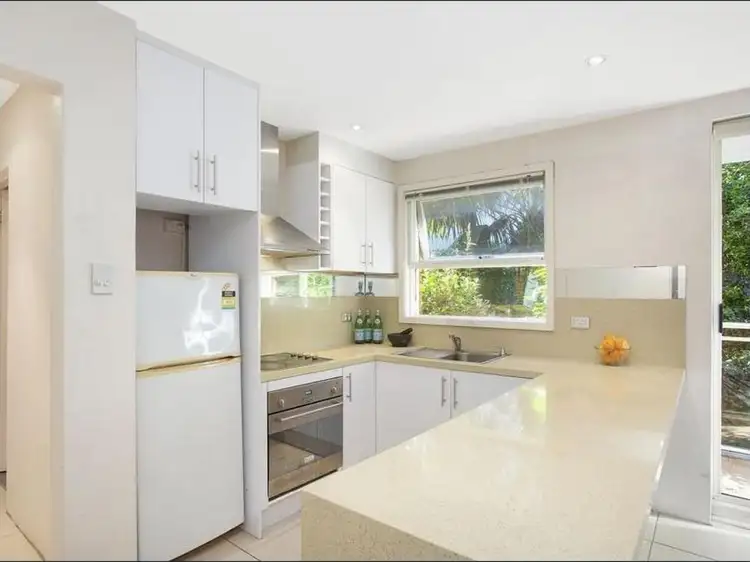 4/14 Jenkins Street