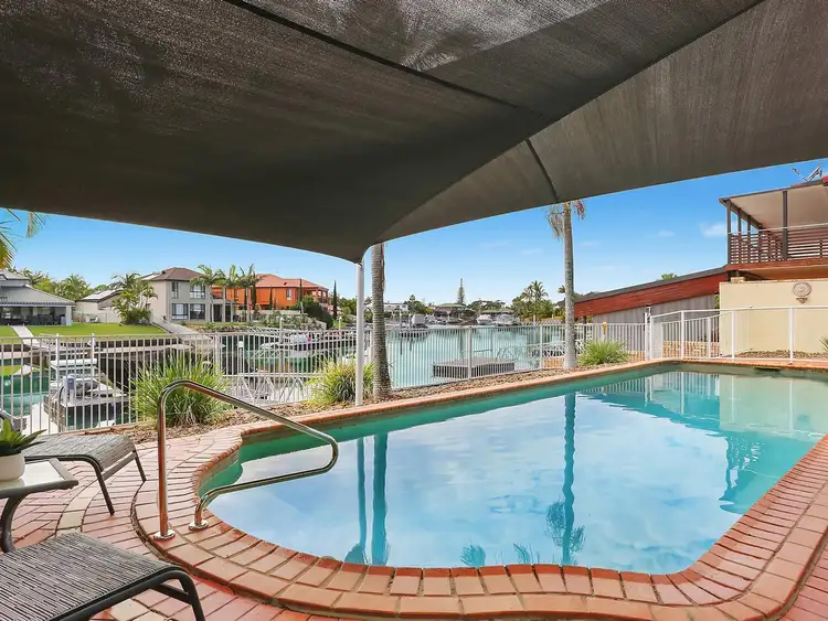 12 Girua Avenue, Runaway Bay QLD 4216