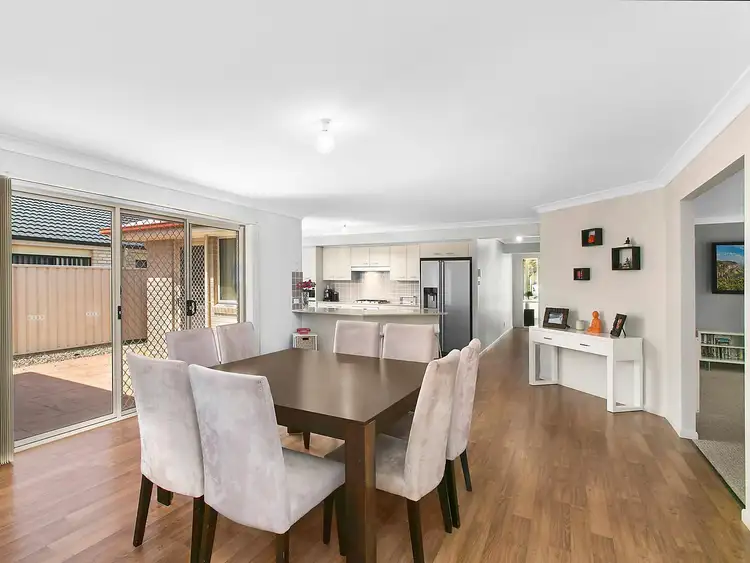 Second view of Homely house listing, 8 Hubbard Avenue, Horsley NSW 2530
