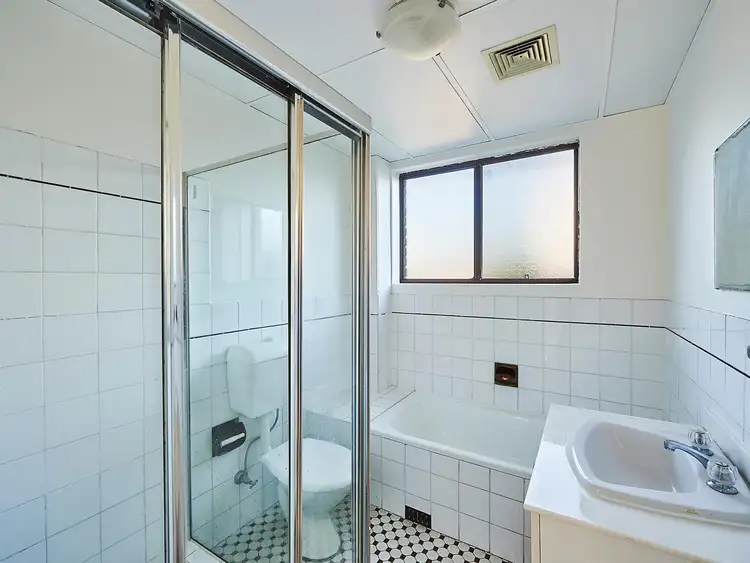 Fifth view of Homely apartment listing, 3/131 Barker Street, Randwick NSW 2031