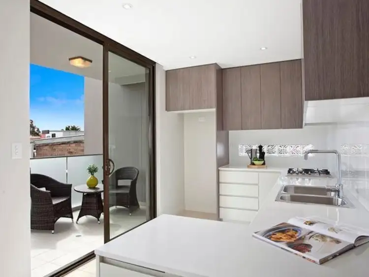 Third view of Homely apartment listing, 2/235 Bronte Road, Waverley NSW 2024