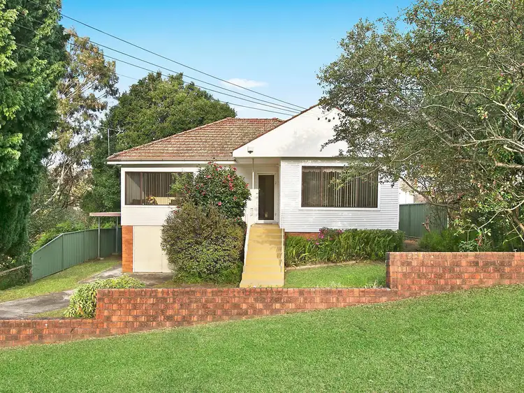 Second view of Homely house listing, 1 Pooraka Avenue, West Wollongong NSW 2500