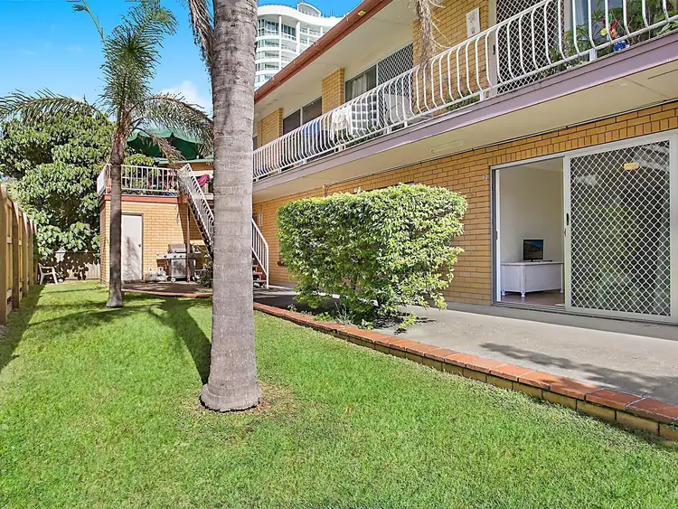 2/26 Cronin Avenue, Main Beach QLD 4217