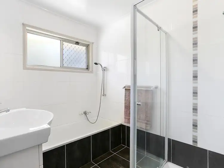 Sixth view of Homely house listing, 18 Orlando Crescent, Springwood QLD 4127