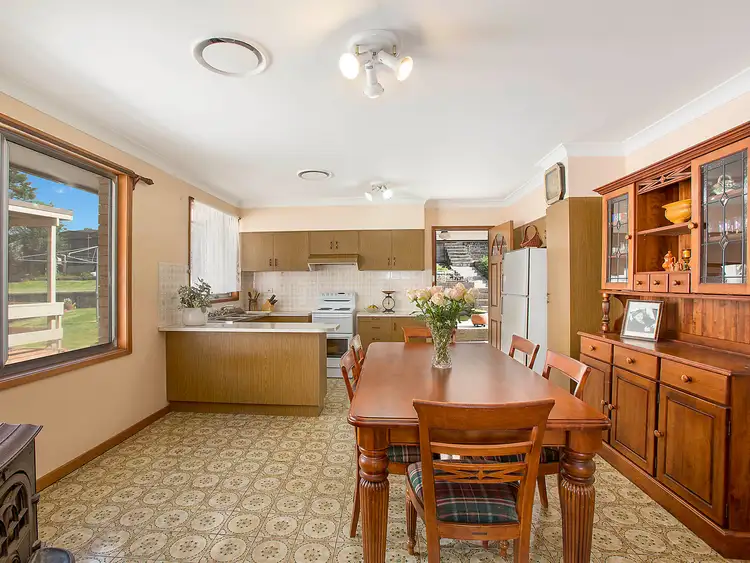 Second view of Homely house listing, 6 Welmont Place, Mount Keira NSW 2500