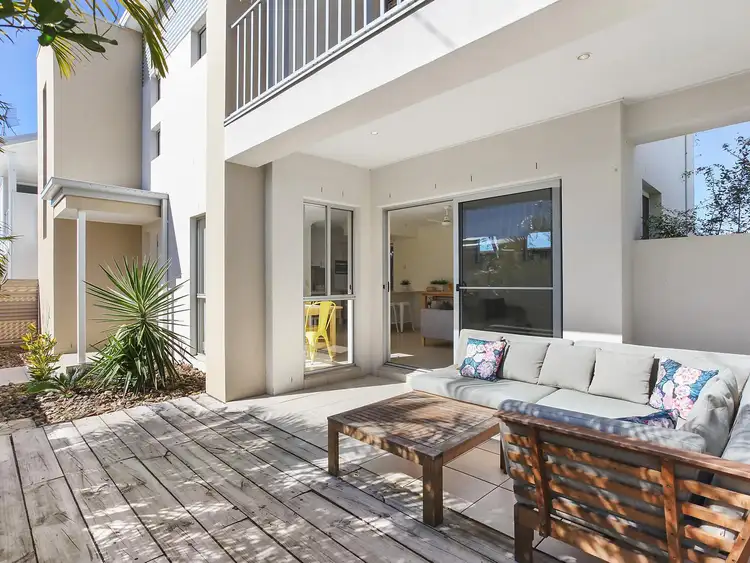 Sixth view of Homely townhouse listing, 2/30 Twenty Fifth Avenue, Palm Beach QLD 4221