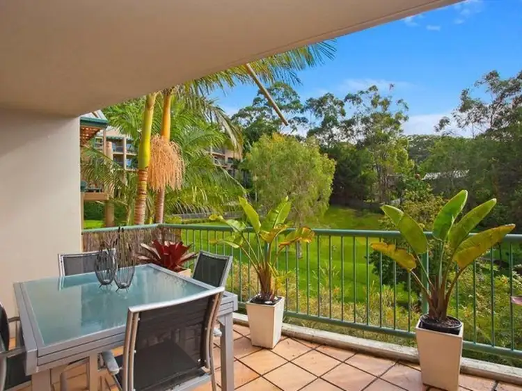 9 Domain Road, Currumbin QLD 4223