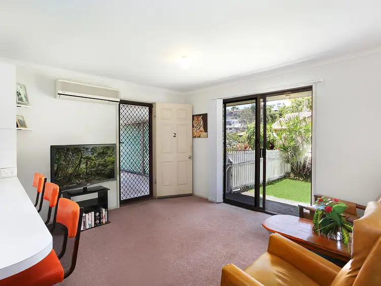 Second view of Homely house listing, 2/27 Cassia Crescent, Banora Point NSW 2486