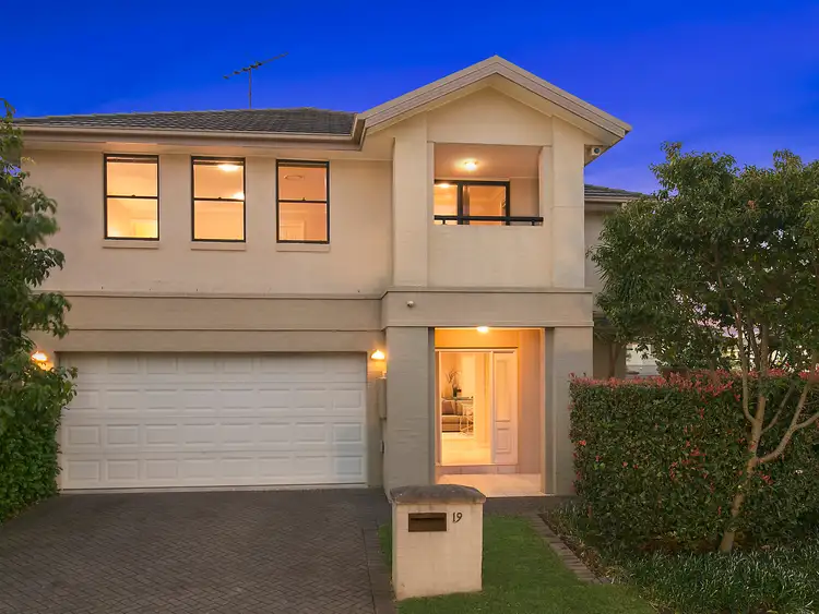 19 Chestnut Grove, Kellyville NSW 2155