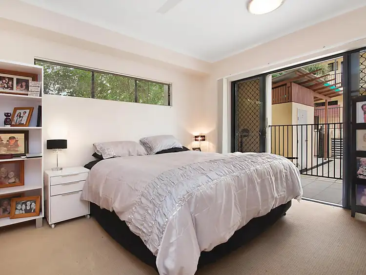 Sixth view of Homely apartment listing, 5/6 James Street, Cairns North QLD 4870