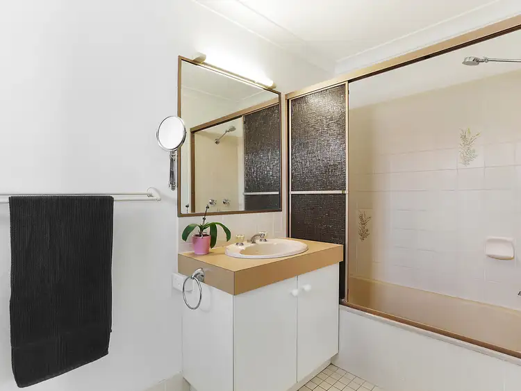 Sixth view of Homely house listing, 303 Bloomfield Street, Cleveland QLD 4163