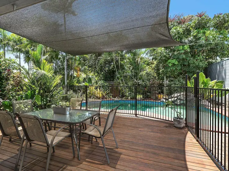 4 Whelk Street, Trinity Beach QLD 4879