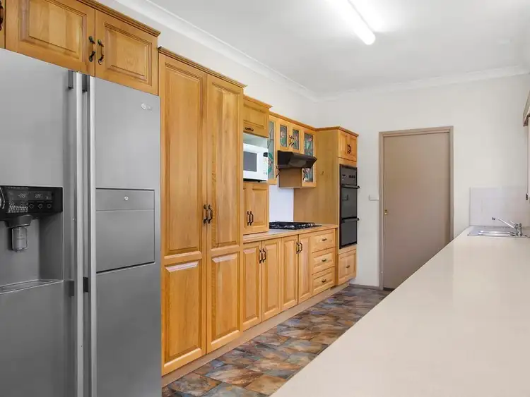 Second view of Homely house listing, 7 Lindale Way, Lakelands NSW 2282